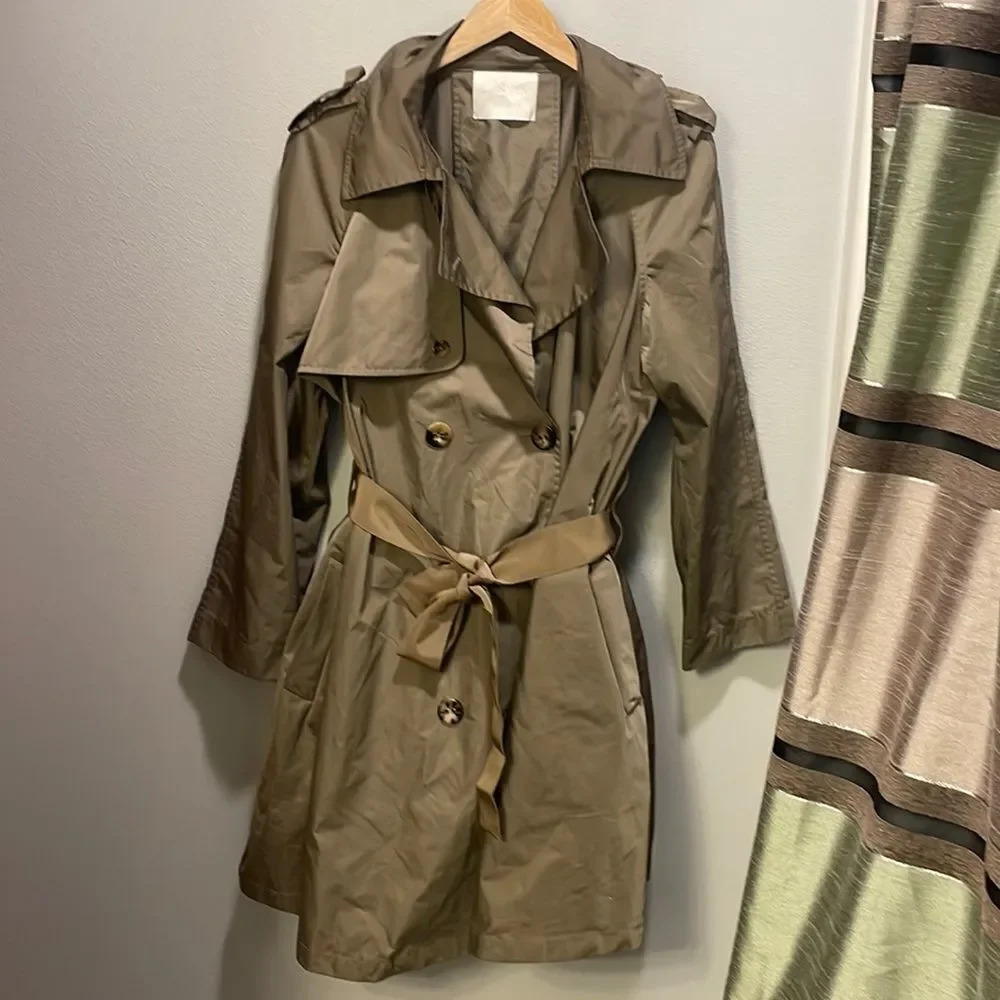 LANVIN woman’s light grey/brownish trench coat